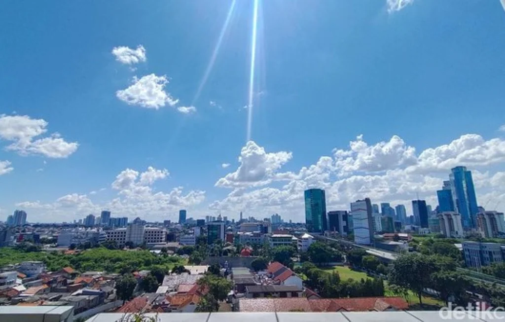 penyebab hawa panas Jakarta